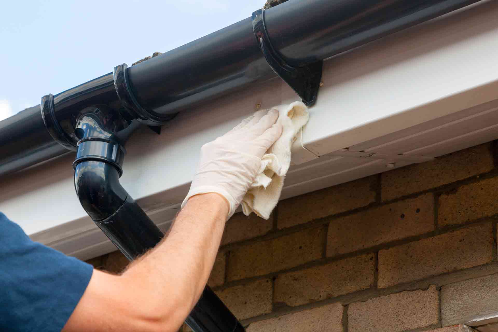 Gutter Cleaning & Unblocking