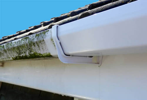 Gutter Cleaning & Unblocking — example 3